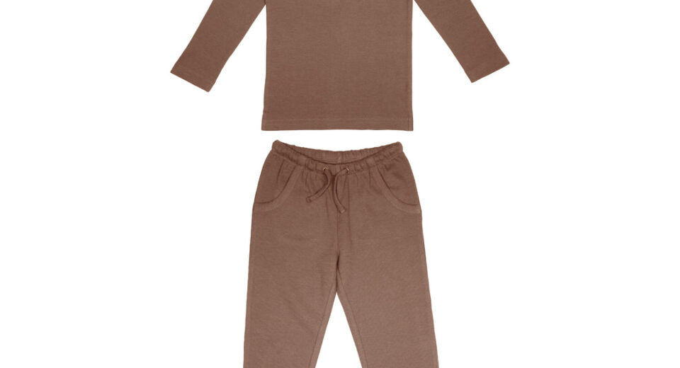 How to Choose Plain Chino Pants for Kids