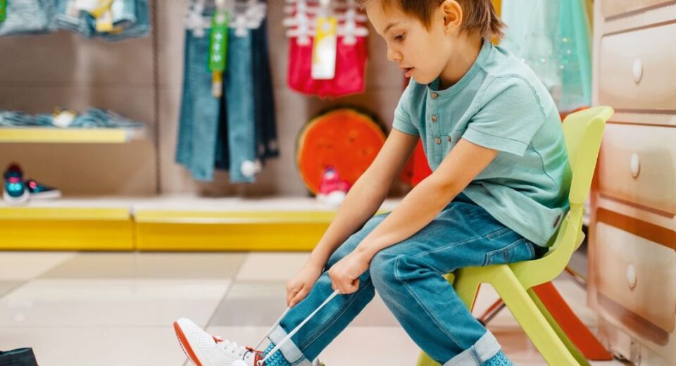 How to Choose Stylish Shoes for Boys