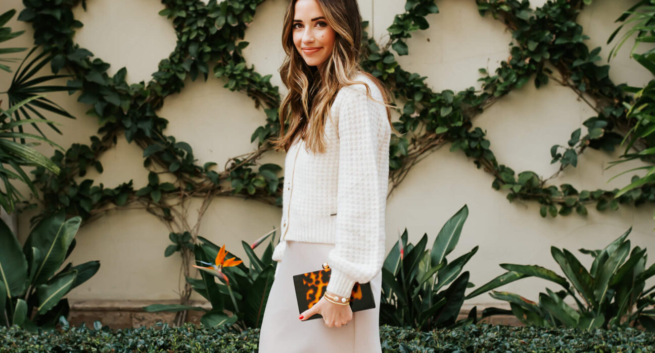 What to Wear to Winter Baby Shower