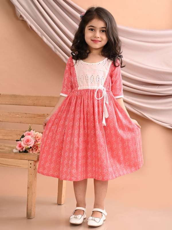 Do Girls Dresses Need to Be Both Trendy And Age-Appropriate