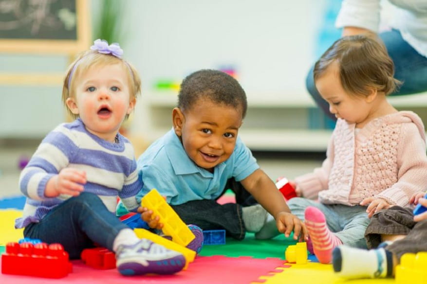 How to Choose Trendy Outfits for Kids Playdates