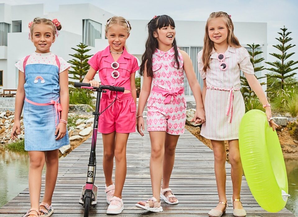 How to Find Fashionable Kids Clothing for Weekend Outings