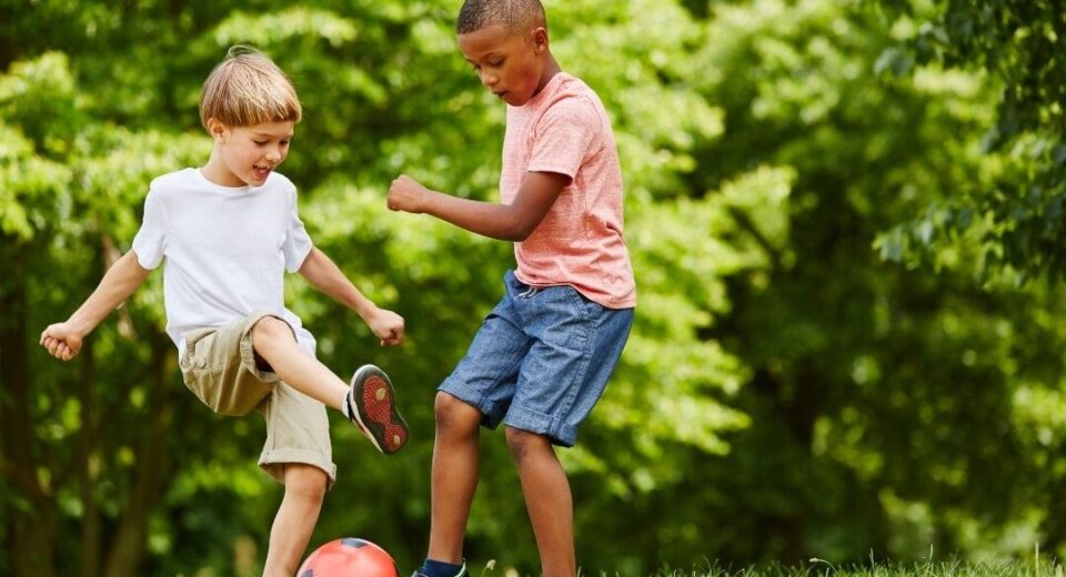 How to Find Fashionable Outfits for Boys Playdates