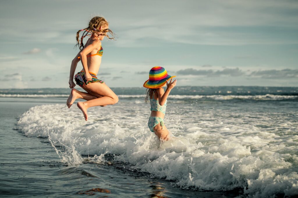 How to Find the Best Kids Fashion for Beach Days