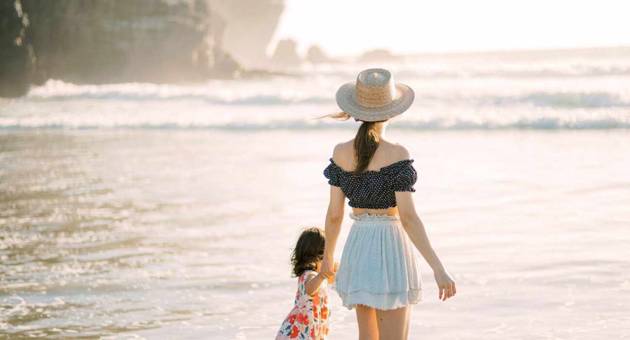 How to Dress Kids for a Family Vacation