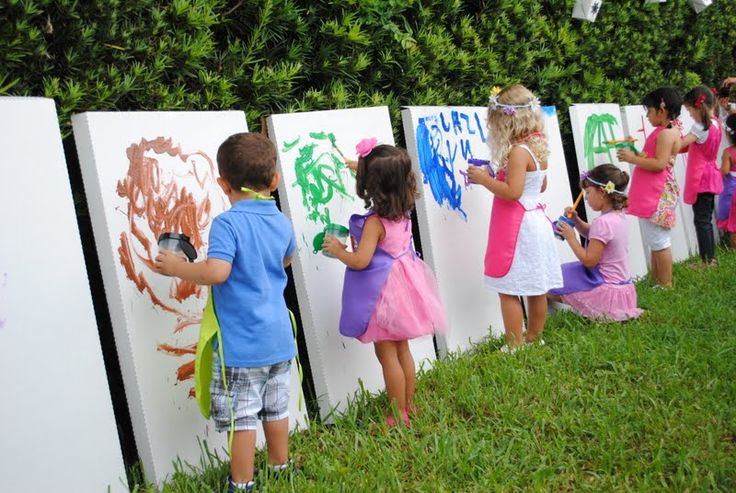 How to Dress Kids for an Outdoor Birthday Party