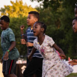 How to Choose Stylish Outfits for School Field Trips: Trendy Tips