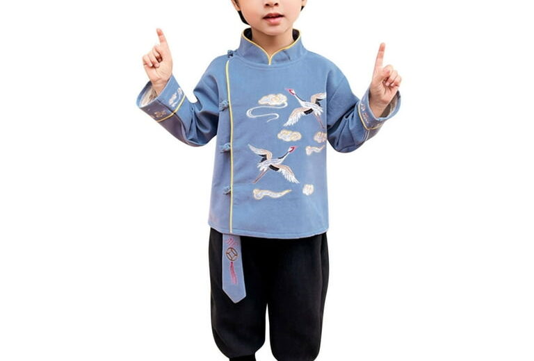 How to Style Kids for a Spring Festival
