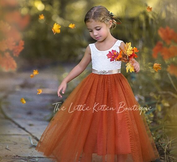 Lace Flower Girl Dresses: Elegant Styles for Special Occasions