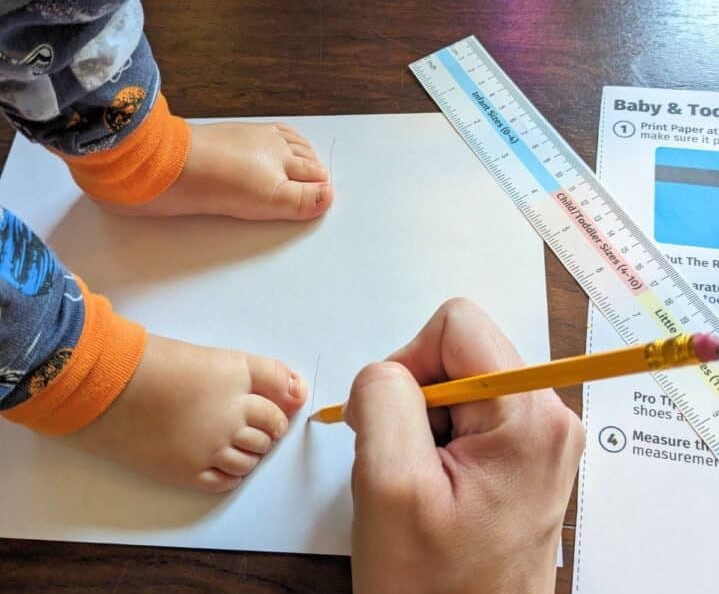 How Do Toddler Shoe Sizes Work
