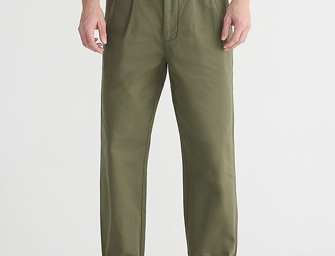 Classic Browns: Boys Slim Fit Corduroy Trousers for a Sophisticated Look