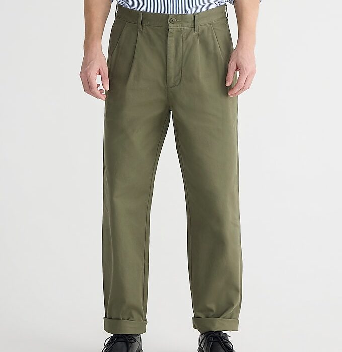 Classic Browns: Boys Slim Fit Corduroy Trousers for a Sophisticated Look