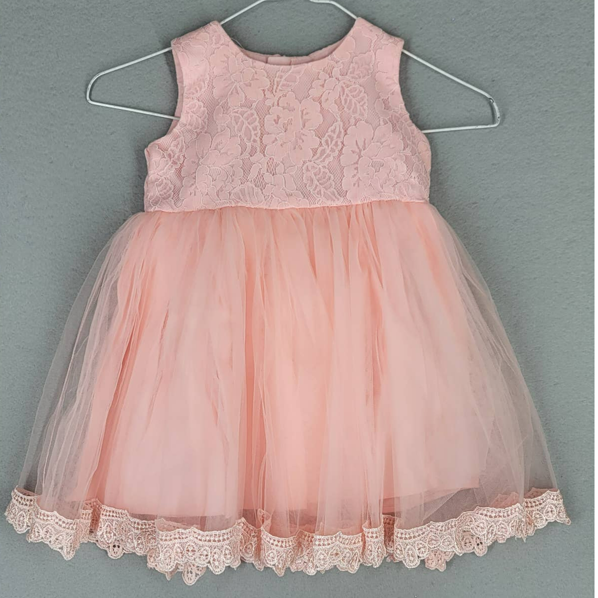 Formal Clothes for Baby Girls: Elegant Options