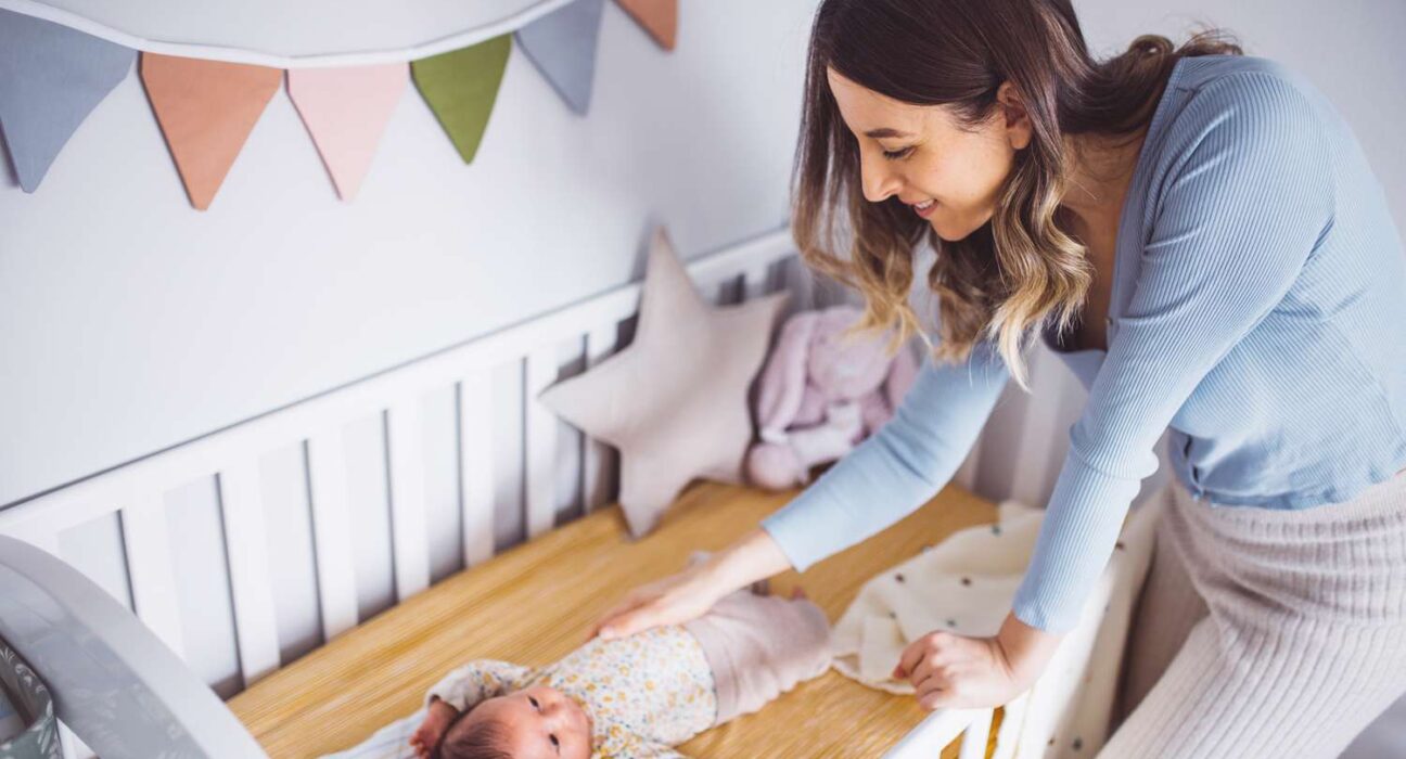 How Do I Get My Newborn Baby To Sleep In A Crib