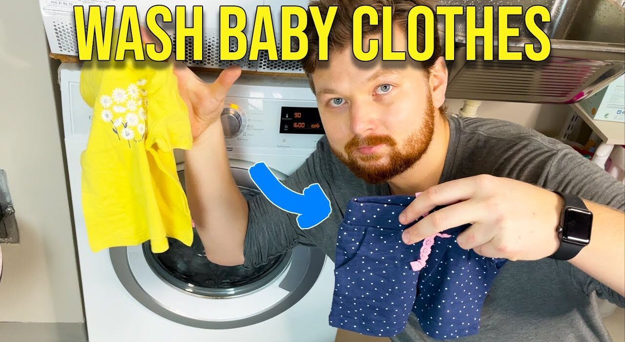 How to Wash Newborn Clothes in Washing Machine