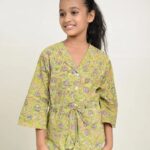 Palm Tree Paradise: Chic & Trendy Boys’ T-Shirts