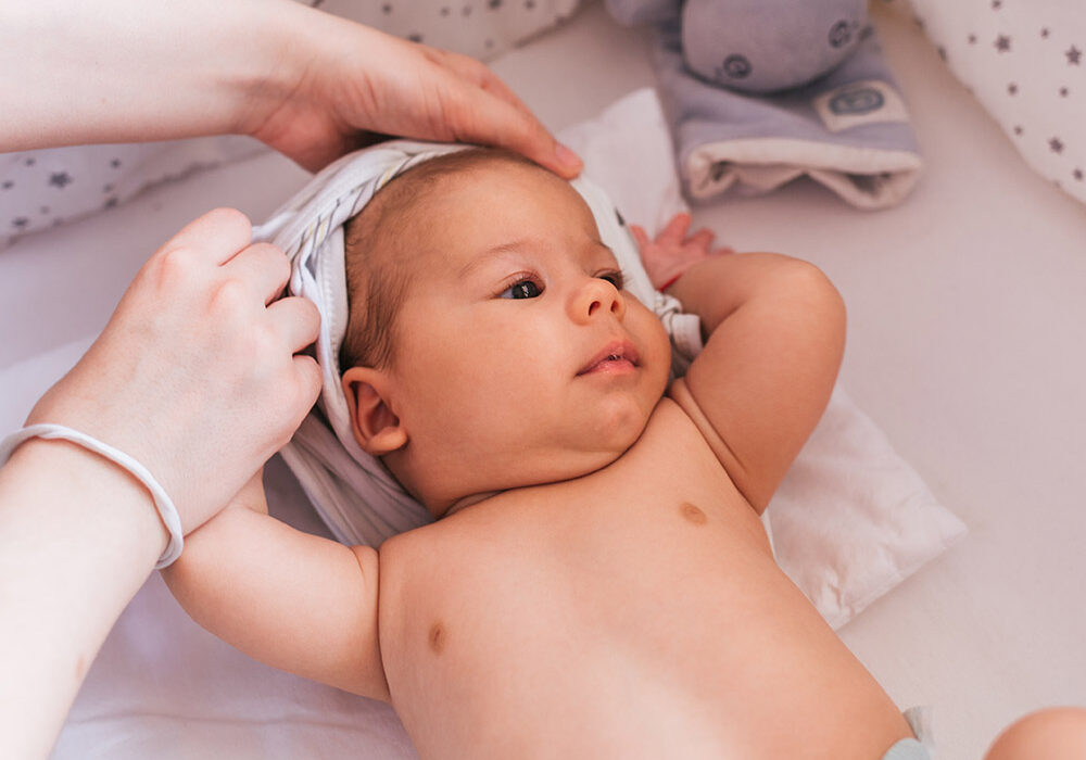 How to Choose Clothes for Newborns