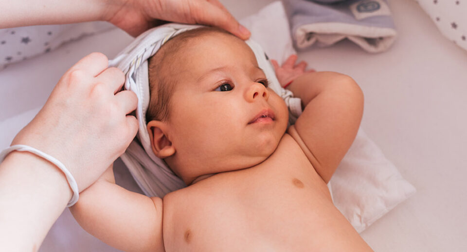 How to Choose Clothes for Newborns