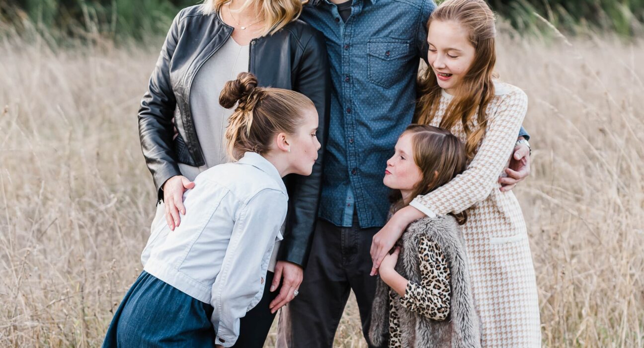 Kids' Fashion Looks for Family Photoshoots