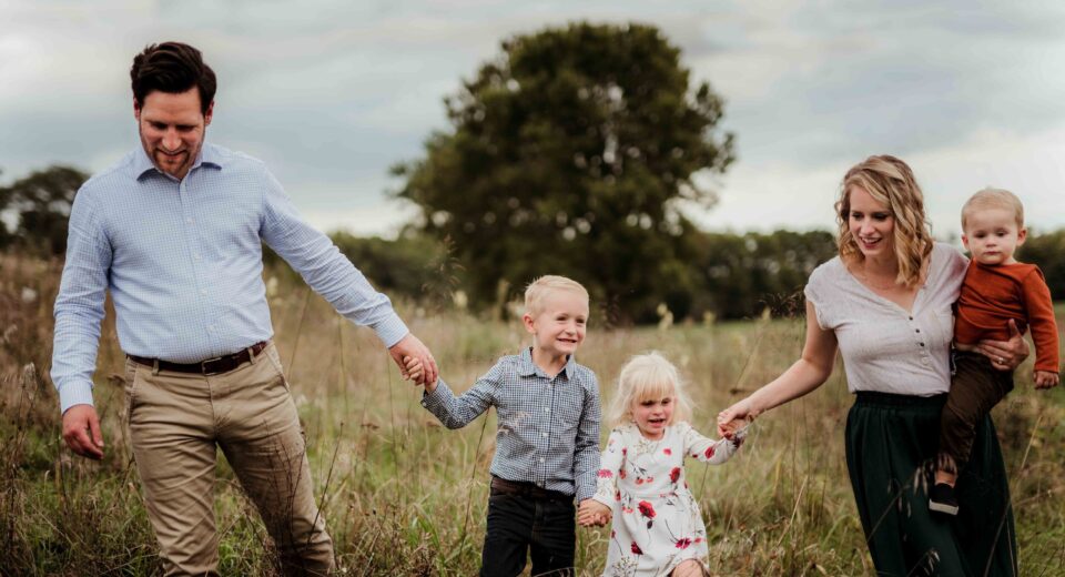 Kids Outfit Inspiration for Family Photos